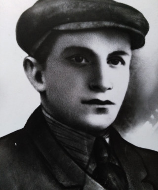 Шуст Митрофан Тимофеевич