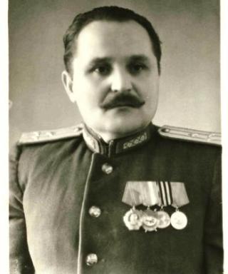 Хмара Аверкий Васильевич