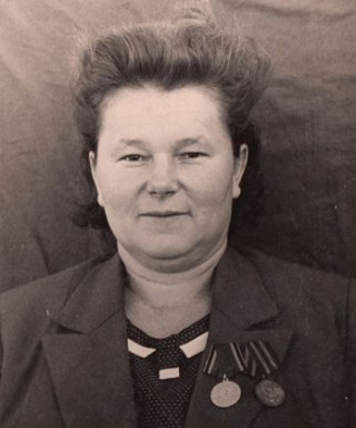 Васина (Казакова) Нина Савельевна