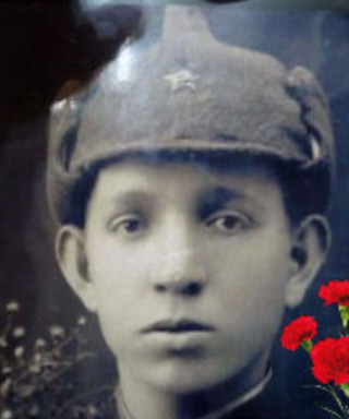 Попов Иван Артемьевич