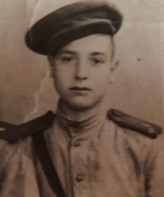 Чернобров Егор Иванович