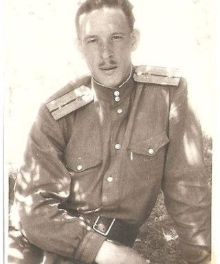 Земцов Август Александрович