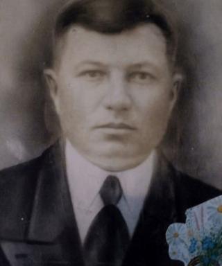 Твердохлеб Петр Корнеевич