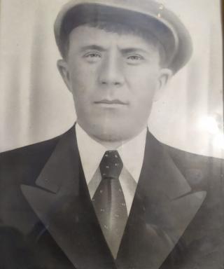 Шмелев Николай Дмитриевич