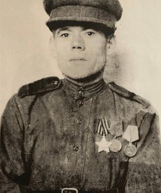Смирнов Василий Васильевич