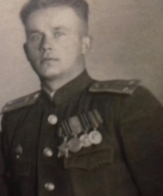 Петров Василий Васильевич