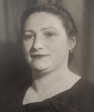 Ловкова(Исаева) Роза Алексеевна