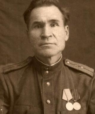 Толстов Павел Александрович