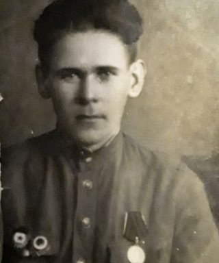 Артемов Марк Дементьевич