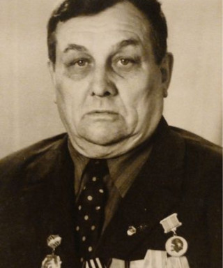 Петров Александр Алексеевич