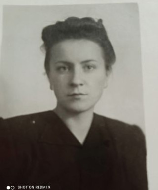 Арсентьева( Новикова) Раиса Васильевна