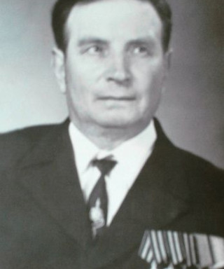 Аксёнов Анатолий Алексеевич