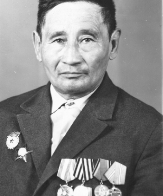 Мендешев Есбулат