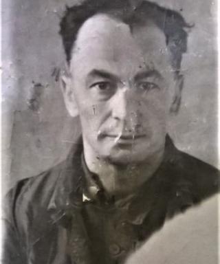 Мухтаров Амир