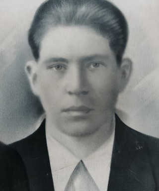 Сухов Иван Ильич