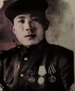 Дарханов Иван Егорович