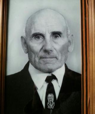 Шаповалов Иван Демьянович