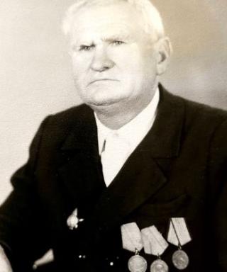 Колесников Денис Павлович