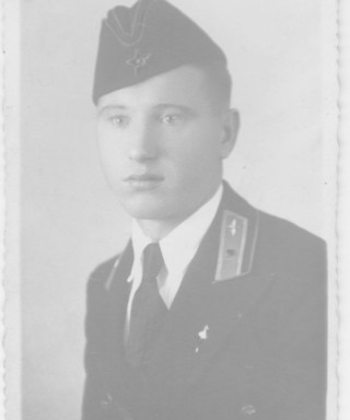 Петр Демаков