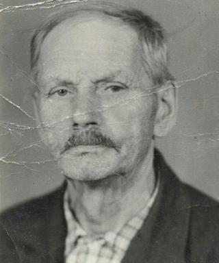 Веселов Иван Родионович