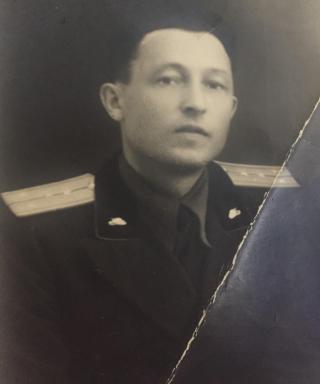 Воловик Александр Яковлевич