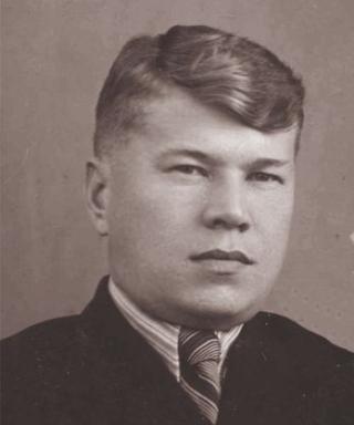 Беломестнов Азарий Иванович