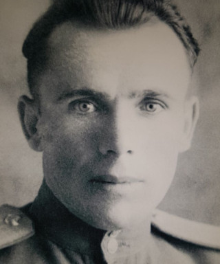 Янечек Роберт Иванович