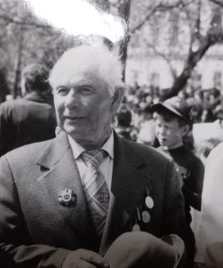 СЕРОВ Василий Александрович