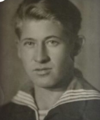 Вархолов Михаил Иванович