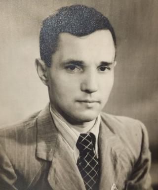 Свешников Василий Яковлевич