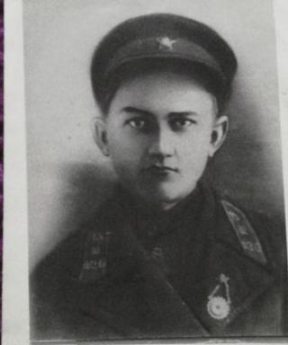 Голиков Леонид Николаевич