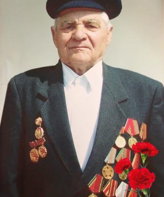 Ткаченко Дмитрий Яковлеаич