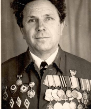 Коломазенко Василий Тихонович