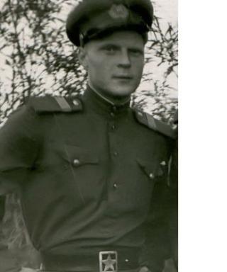 Леонов Василий Петрович