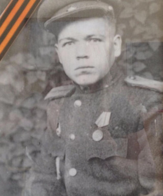 Ушаков Петр Терентьевич