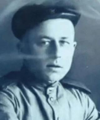 Аксёнов Александр Дмитриевич