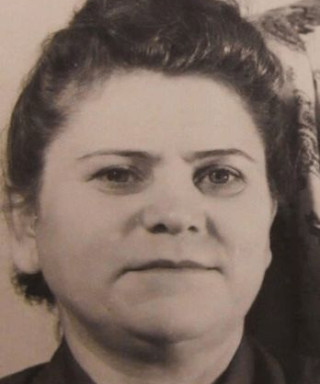 Лагутина ( Евтеева ) Ефросинья Прокофьевна