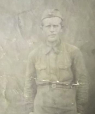 Петров Тихон