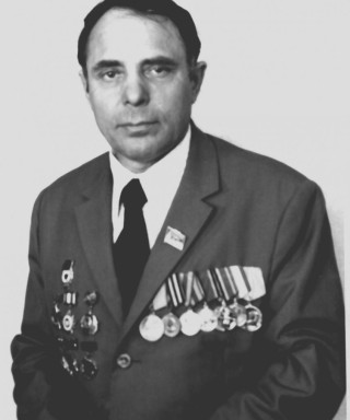 Безверхов Николай Григорьевич