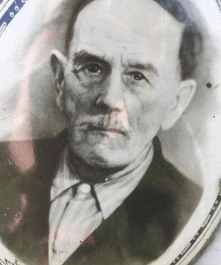 Чекмазов Павел Никифорович