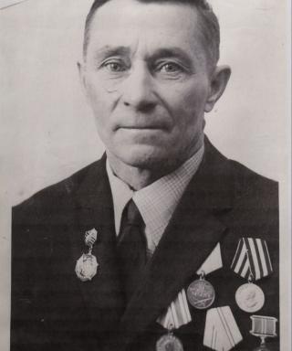 Колесников Валентин Егорович