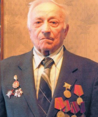 Равелев Александр Иванович