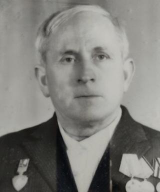 Козлов Яков Ермолаевич