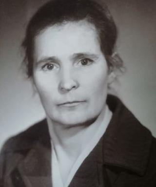 Крюкова Валентина Павловна