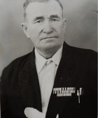 Карзанов Петр Егорович