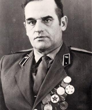 Маслов Иван Трофимович