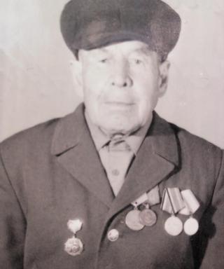 Добреднев Пётр Никонорович