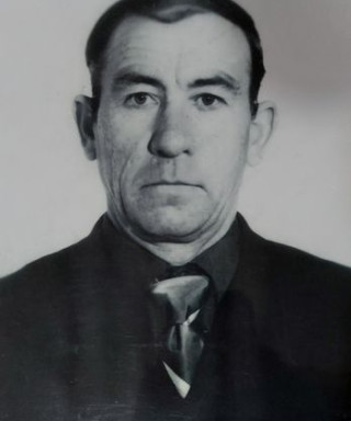 Васильев Илларий Васильевич