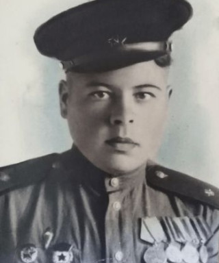 Неустроев Александр Иосифович