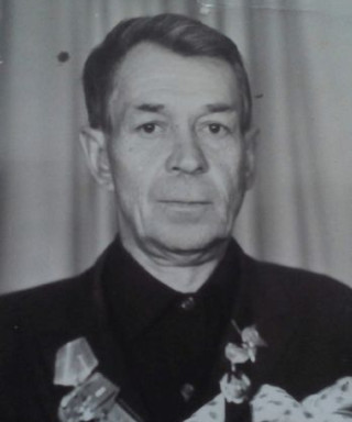 Плаксин Виктор Яковлевич